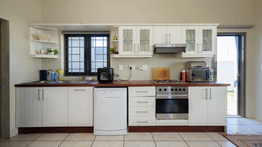 2 Bedroom Property for Sale in Bredasdorp Western Cape